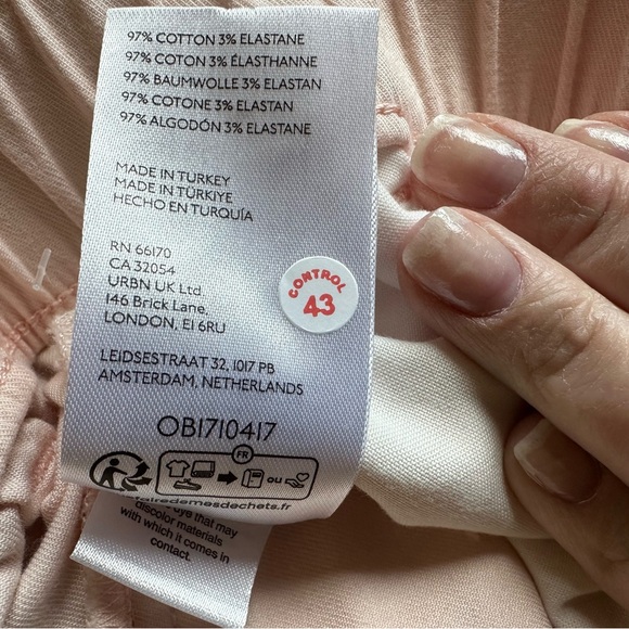 NWT Anthropologie wide-leg utility culottes in rose pink by Maeve. - Picture 7 of 8